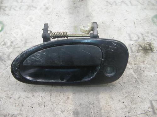 Used Front left exterior door handle Front left exterior door handle MAZDA 323 F V (BA) 2.0 24V (BAEP) (144 hp) 3738714 3738714