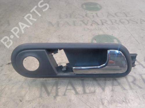 Used Front right interior door handle Front right interior door handle SEAT CORDOBA (6L2) 1.9 TDI (100 hp) 3801037 3801037