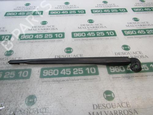 Used Front windshield wiper arm Front windshield wiper arm 3873963 3873963