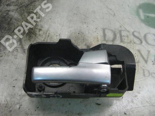 Used Front right interior door handle Front right interior door handle FORD MONDEO III Saloon (B4Y) 2.0 TDCi (130 hp) 3750533 3750533