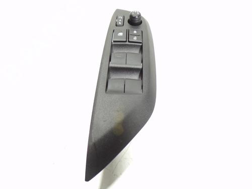 Used Left front window switch Left front window switch TOYOTA YARIS CROSS (MXP_) 1.5 Hybrid (MXPJ10) (116 hp) 15179256 15179256