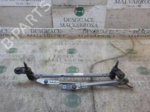 Used Front wipers mechanism Front wipers mechanism SEAT LEON (5F1) 1.6 TDI (115 hp) 14279386 14279386