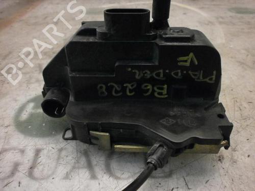Used Front right lock RENAULT MEGANE II (BM0/1_, CM0/1_) 1.4 16V (BM0B, CM0B) (98 hp) 3744053
