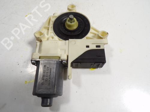 Used Left rear window motor RENAULT LAGUNA III (BT0/1) [2007-2015]  7188969