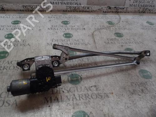 Used Front wiper motor FORD FOCUS C-MAX (DM2) 2.0 TDCi (136 hp) 3820050