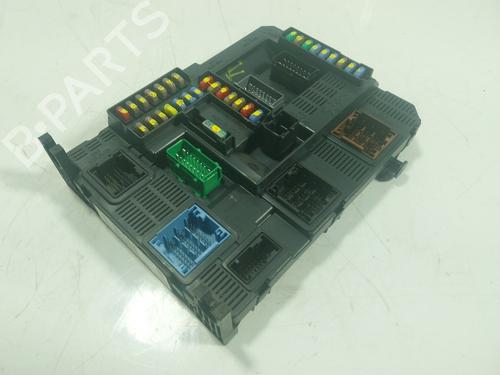 Used Fuse box Fuse box CITROËN C4 CACTUS 1.6 BlueHDi 100 (99 hp) 16821922 16821922