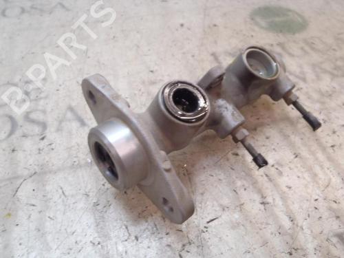 Used Brake master cylinder Brake master cylinder HONDA JAZZ II (GD_, GE3, GE2) 1.4 (80 hp) 3831398 3831398