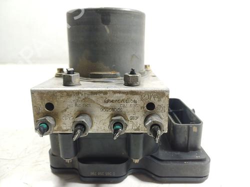 Used ABS pump ABS pump FIAT TIPO Hatchback (356_, 357_) 1.3 D (356HXH1A) (95 hp) 24738135 24738135
