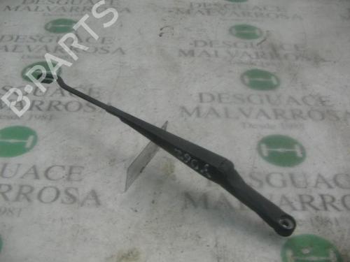 Used Front windshield wiper arm SEAT IBIZA II (6K1) [1993-2002]  3753980