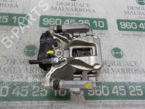 Used Right rear brake caliper TOYOTA C-HR (_X1_) 1.8 Hybrid (ZYX10_, ZYX11_, ZYX10R, ZYX11R) (122 hp) 11550852