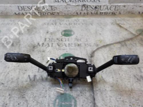 Used Steering column stalk Steering column stalk SEAT LEON (5F1) 1.6 TDI (115 hp) 3997869 3997869