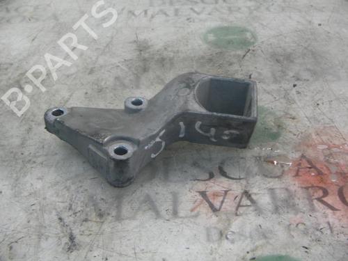 Used Engine mount CITROËN XSARA (N1) 2.0 HDi 90 (90 hp) 9085428