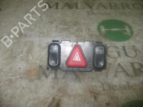 Used Warning switch Warning switch MERCEDES-BENZ C-CLASS (W202) C 180 (202.018) (122 hp) 3762336 3762336