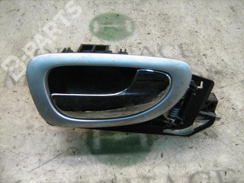 Used Front right interior door handle Front right interior door handle PEUGEOT 307 Break (3E) 1.6 HDi (90 hp) 3735456 3735456