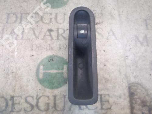 Used Left rear window switch Left rear window switch RENAULT MEGANE II Estate (KM0/1_) 1.9 dCi (KMRG, KM1G, KM0G, KM2C) (120 hp) 3798905 3798905