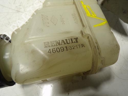 Brake master cylinder RENAULT MEGANE IV Hatchback (B9A/M/N_) 1.2 TCe 130 (B9MR) | BP11189776M77 