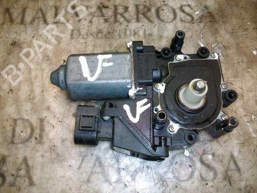 Used Right rear window motor Right rear window motor 3774685 3774685
