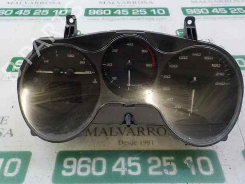 Used Instrument cluster SEAT LEON (1P1) 1.9 TDI (105 hp) 4947966