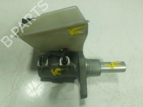 Used Brake master cylinder Brake master cylinder PEUGEOT 3008 I MPV (0U_) 1.6 BlueHDi 120 (120 hp) 18645243 18645243