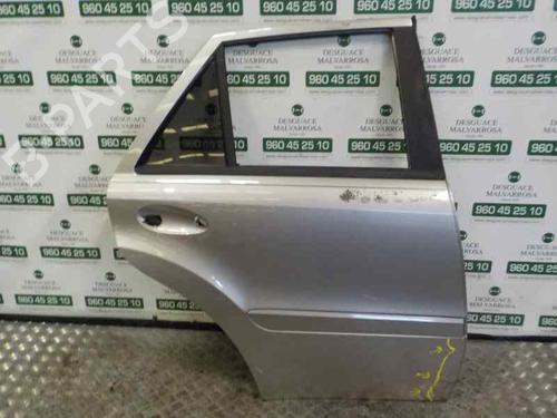 Used Right rear door MERCEDES-BENZ M-CLASS (W164) [2005-2012]  5794327