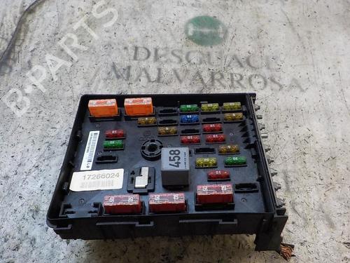 Used Fuse box Fuse box VW PASSAT B6 (3C2) 2.0 TDI 16V (140 hp) 3851397 3851397