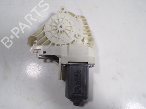Right front window motor AUDI Q3 (8UB, 8UG) 2.0 TDI | BP6979757E20