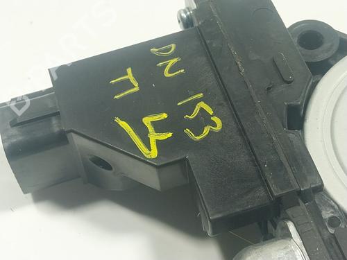 Left rear window motor KIA SORENTO III (UM) 2.2 CRDi 4WD | BP19040664E23 