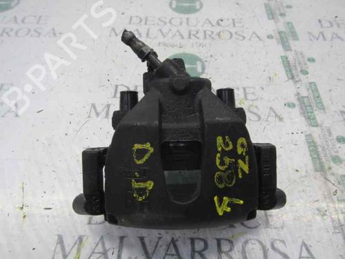 Used Right front brake caliper Right front brake caliper FORD FOCUS II (DA_, HCP, DP) 1.8 TDCi (115 hp) 11549556 11549556
