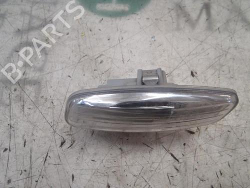 Left side indicator PEUGEOT 308 I (4A_, 4C_) 1.6 HDi (109 hp) 11643334