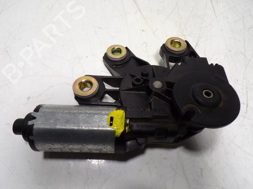 Used Rear wiper motor VW TOUAREG (7LA, 7L6, 7L7) 3.0 V6 TDI (225 hp) 10927314