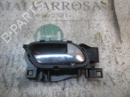 Used Rear right interior door handle Rear right interior door handle 3841197 3841197