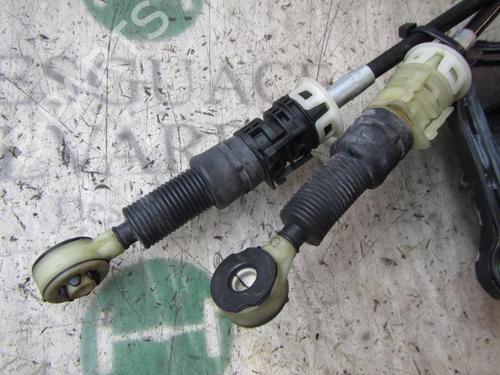 Gear lever DACIA SANDERO II 1.5 dCi 75 / Blue dCi 75 (B8JW, B8M4, B8AH, B8M7, B8M6) | BP7410383M90 