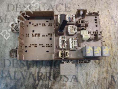 Used Fuse box Fuse box TOYOTA COROLLA (_E12_) 2.0 D-4D (CDE120R, CDE120L_) (110 hp) 4015338 4015338