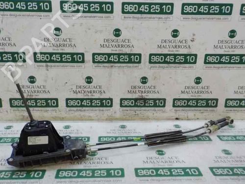 Used Gear lever Gear lever DACIA SANDERO II 1.5 dCi (90 hp) 7412230 7412230