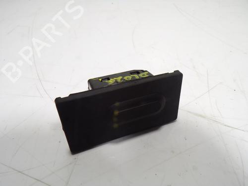 tailgate-lock-mazda-3-bm-bn-2013-2014-2015-2016-2017-2018-2019-15064875 main image