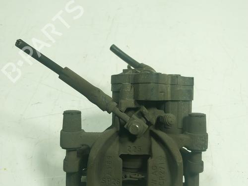 Used Left rear brake caliper SKODA KAROQ (NU7, ND7) 1.6 TDI (115 hp) 16474578