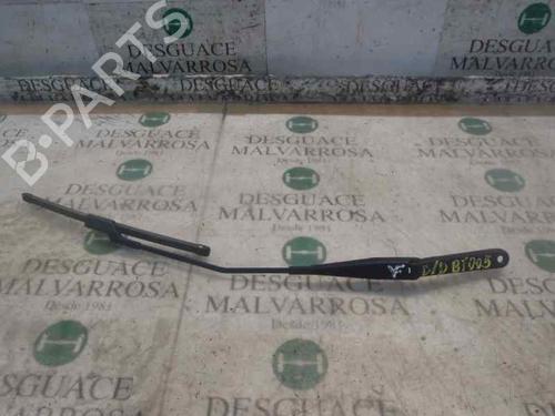 Used Front windshield wiper arm Front windshield wiper arm 3804683 3804683