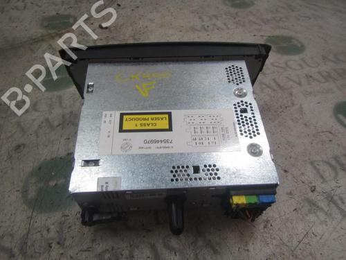 Bilradio FIAT GRANDE PUNTO (199_) 1.4 (199AXB11, 199AXB1A, 199BXB1A, 199AXL1A) | BP3823821E6 