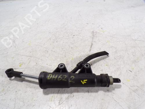 Used Clutch slave cylinder Clutch slave cylinder MERCEDES-BENZ SPRINTER 3-t Van (B906) [2006-2018] 14491880 14491880