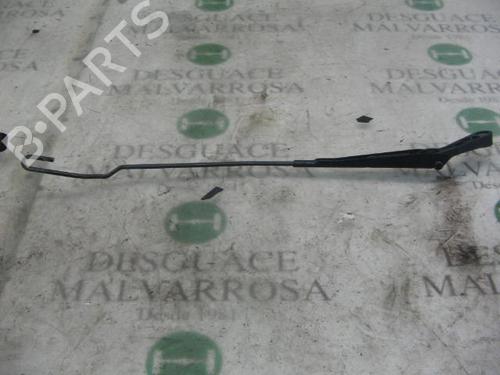 Used Front windshield wiper arm Front windshield wiper arm VW GOLF III (1H1) [1989-2000] 3757735 3757735