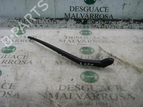 Used Rear windshield wiper arm Rear windshield wiper arm FIAT PALIO Weekend (178_, 173_, 373_, 374_, 171_) 1.6 16V (178DXD1A) (100 hp) 4022380 4022380