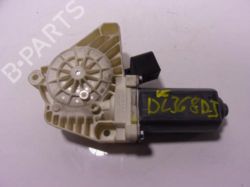 Used Left front window motor MERCEDES-BENZ E-CLASS Coupe (C207) E 250 CGI (207.347) (204 hp) 17196571