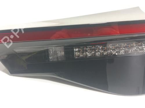 Used Right tailgate light Right tailgate light TOYOTA YARIS CROSS (MXP_) 1.5 Hybrid (MXPJ11) (131 hp) 31168969 31168969