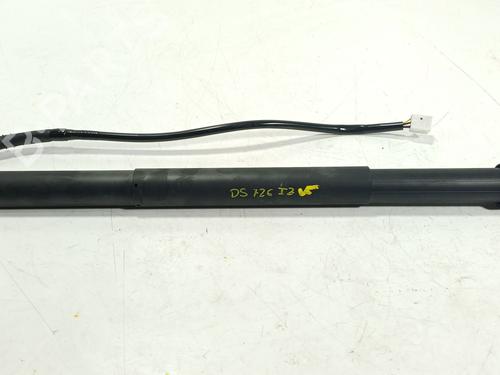 Used Tailgate lift support Tailgate lift support TOYOTA YARIS CROSS (MXP_) 1.5 Hybrid (MXPJ11) (131 hp) 36423336 36423336