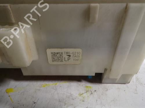Fuse box HONDA INSIGHT (ZE_)  | BP7666800E1 