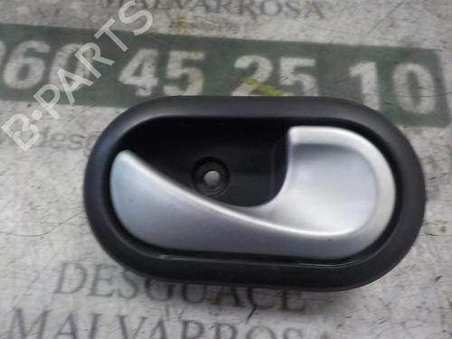Used Front right interior door handle DACIA SANDERO [2008-2025]  4001788