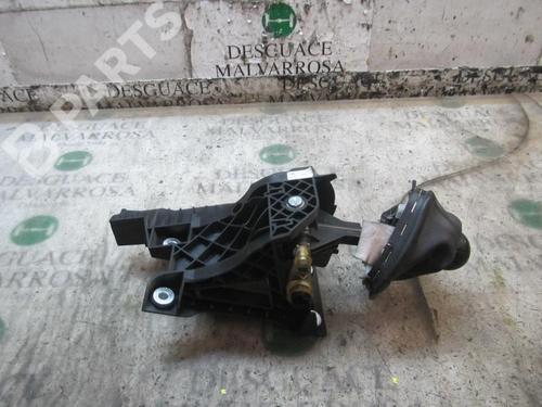 Used Manual gearbox selector Manual gearbox selector FORD TRANSIT Van (FA_ _) 2.3 16V RWD (145 hp) 9081064 9081064