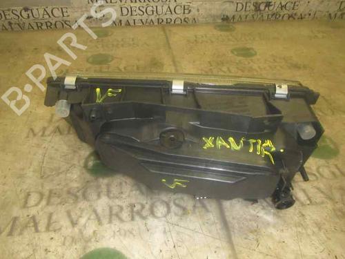 Right headlight CITROËN XANTIA (X1_, X2_) 1.9 D | BP3841576C29 