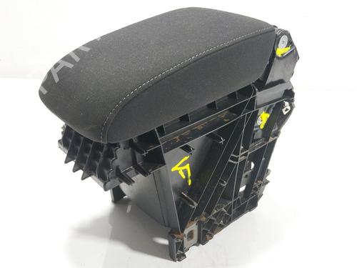 armrest-center-console-vw-golf-vii-variant-ba5-bv5-2013-2014-2015-2016-2017-2018-2019-2020-2021-2022-26515779 main image