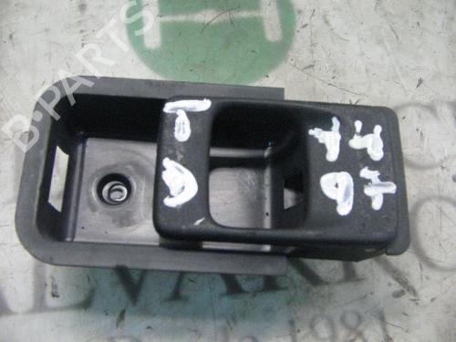 Used Rear right interior door handle Rear right interior door handle VOLVO 440 (445) [1988-1996] 4022190 4022190